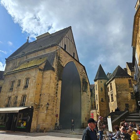 La Maison Valentin Au Coeur De La Cite Medievale 萨尔拉拉卡内达 外观 照片